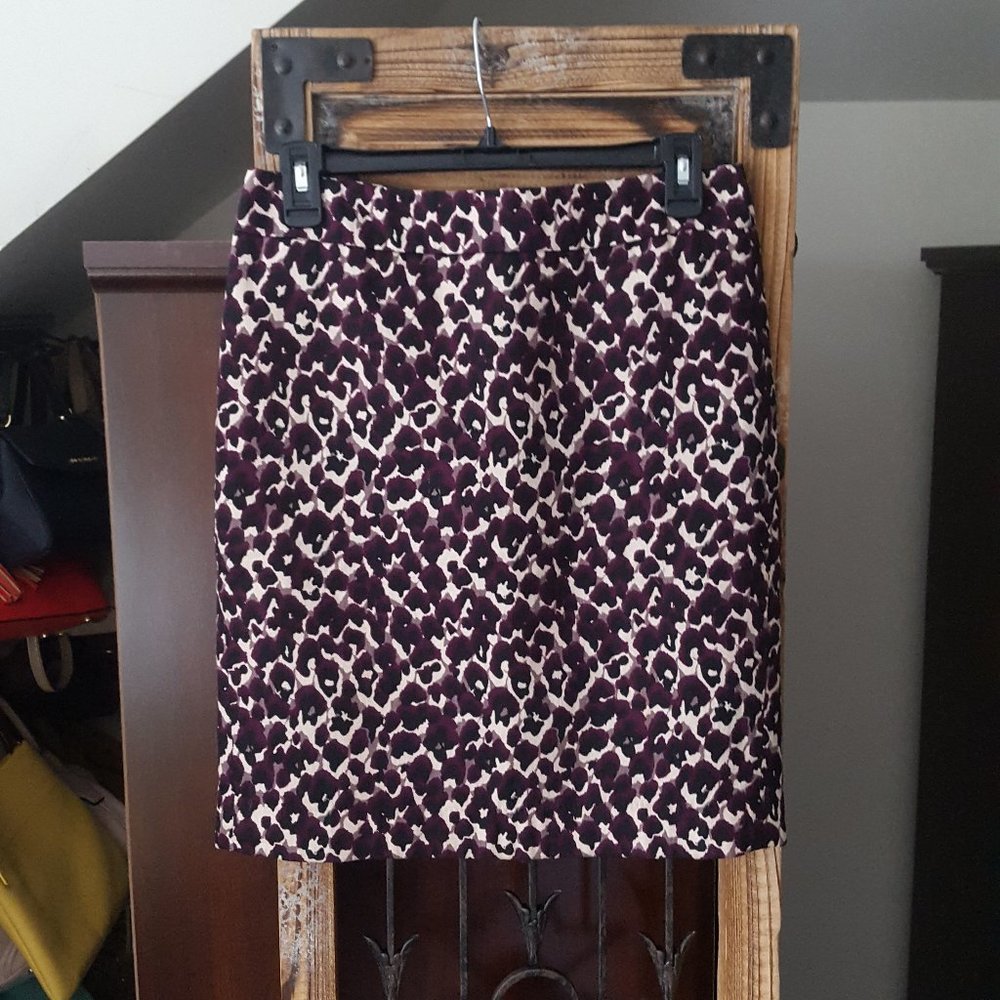 Ann Taylor Petite Leopard Print Skirt